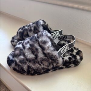 UGG Fluffy Leopard Print Slippers